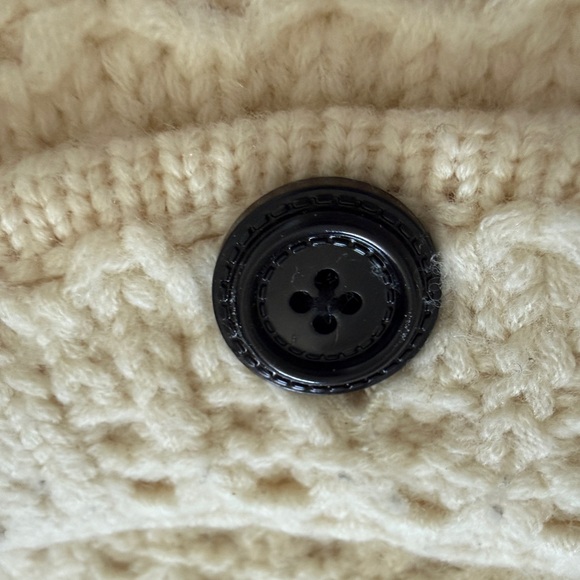 Women's Cream and Black Knit Jacket - Picture 4 of 12